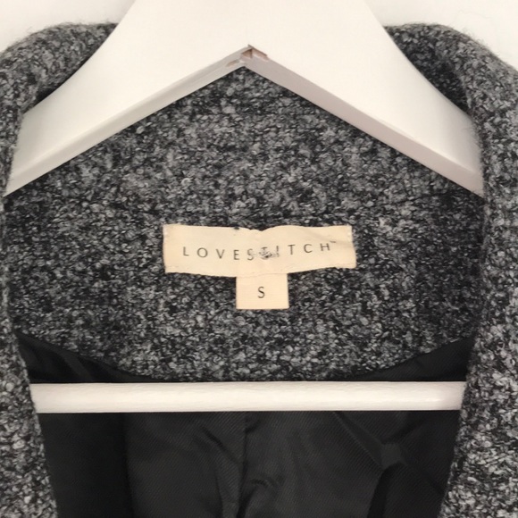 Fantastic Lovestitch grey coat - Picture 4 of 6